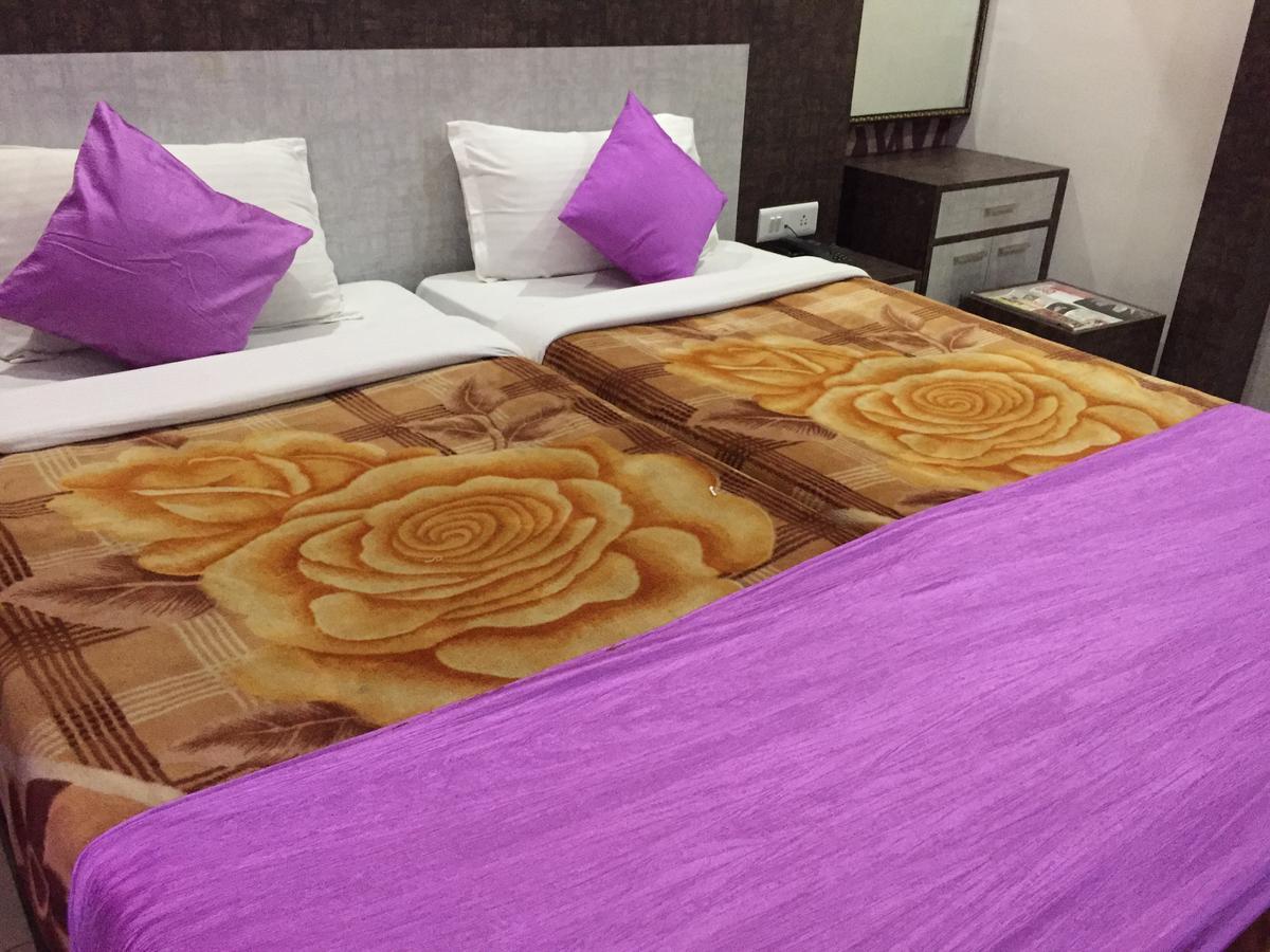 Hotel Lara India Varanasi Dış mekan fotoğraf
